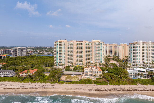 Building Photo - Birghton Beach Condos