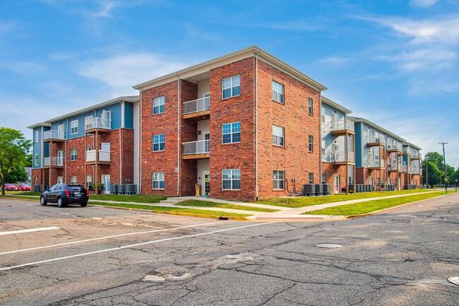 Building Photo - The Edmond Senior