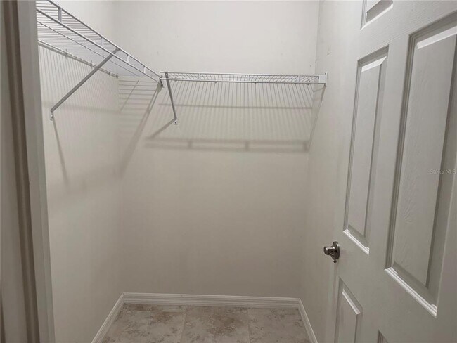 Building Photo - 26077 Sandhill Blvd