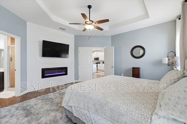 Building Photo - 3615 Peregrine Wy