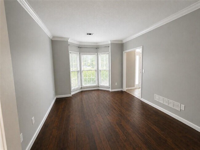 Building Photo - 3415 N Cook Rd