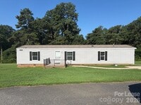 Building Photo - 115 Kimberly Cir