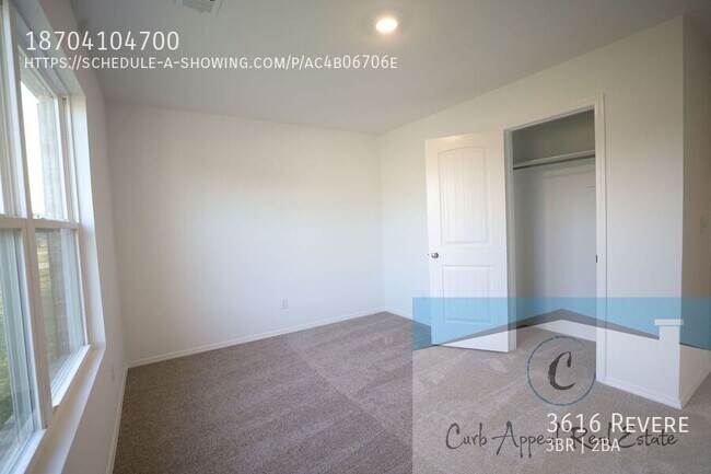 Building Photo - 3616 Revere-