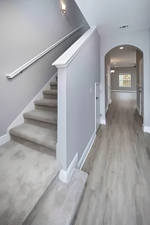 Building Photo - 319 Carmel Dr