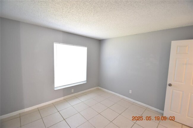 Building Photo - 2207 Irene St