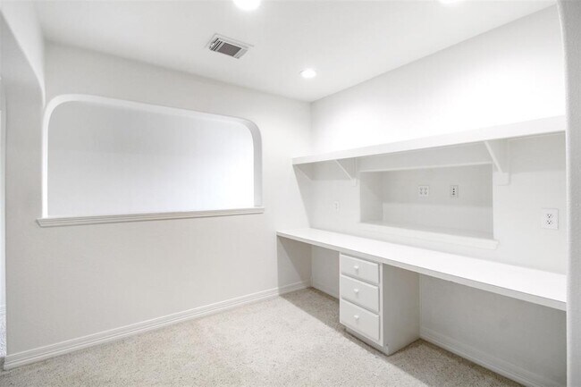 Building Photo - 22306 Seal Valley Ln