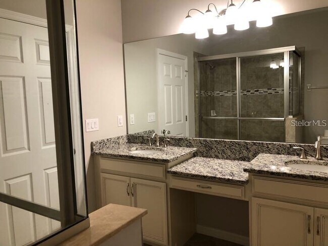 Building Photo - 4219 Frontier Ln