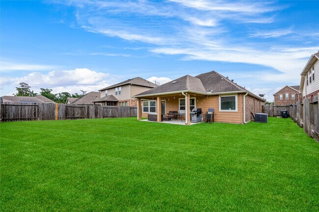 Building Photo - 7030 Villa Mountain Ln