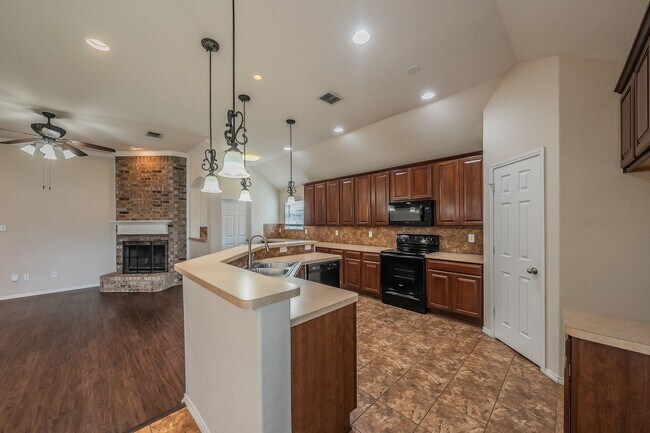 Building Photo - excellent single story home in Willow Park