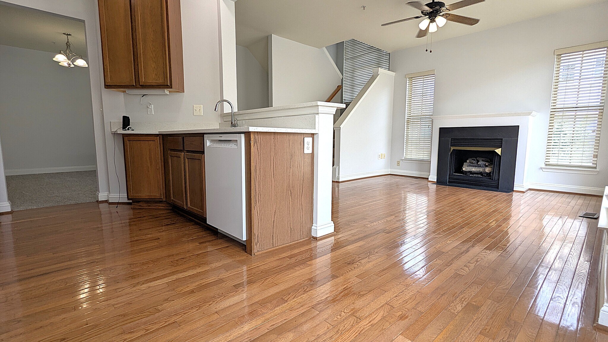 Building Photo - 46368 Hobbs Sq