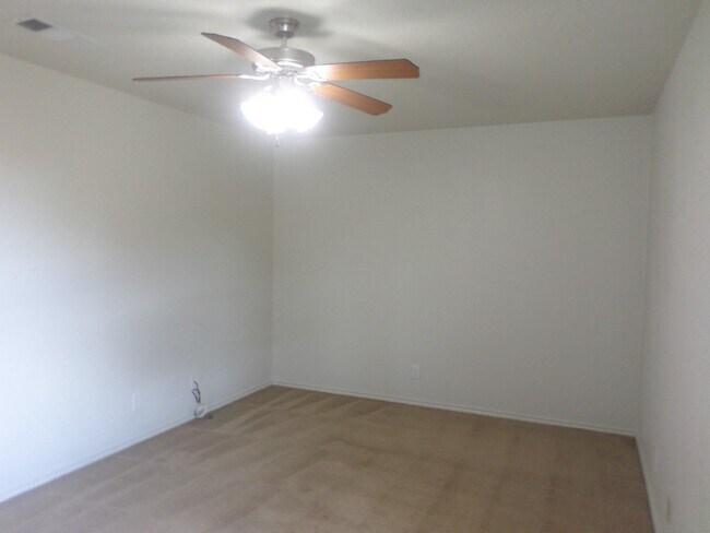 Building Photo - 3804 Joshua Taylor Dr