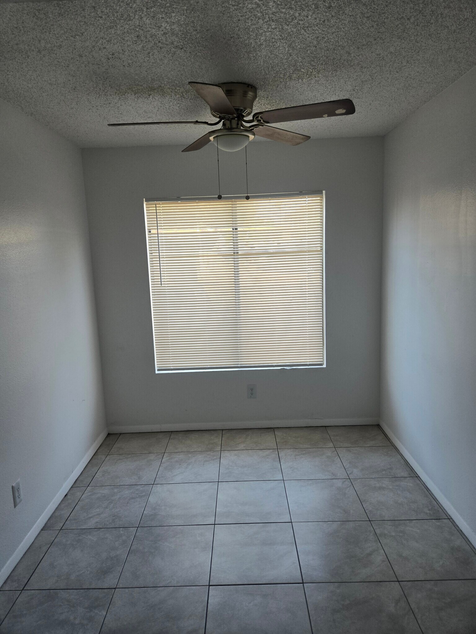 Building Photo - 2841 Wheelwright Dr