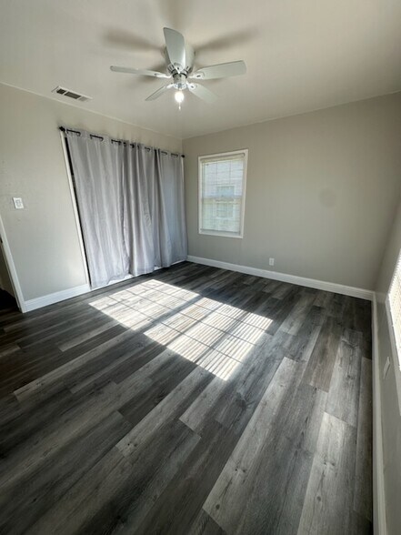 Building Photo - 6340 Watt Ave
