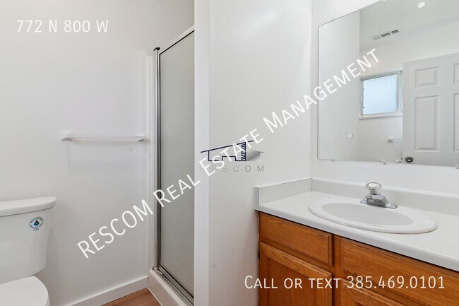 Building Photo - 772 N 800 W