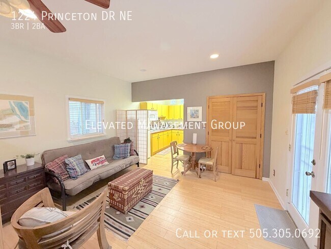 Building Photo - 1224 Princeton Dr NE