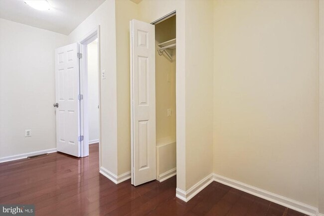 Building Photo - 101 N West St