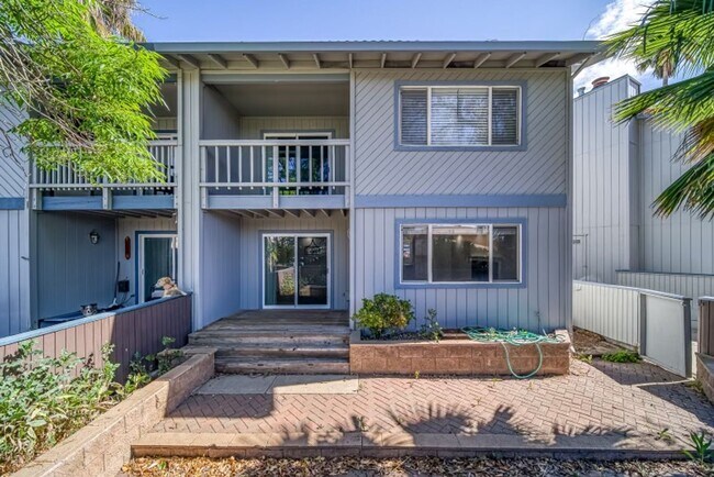 Building Photo - Wonderful Home with a Boat Slip and a Comm...