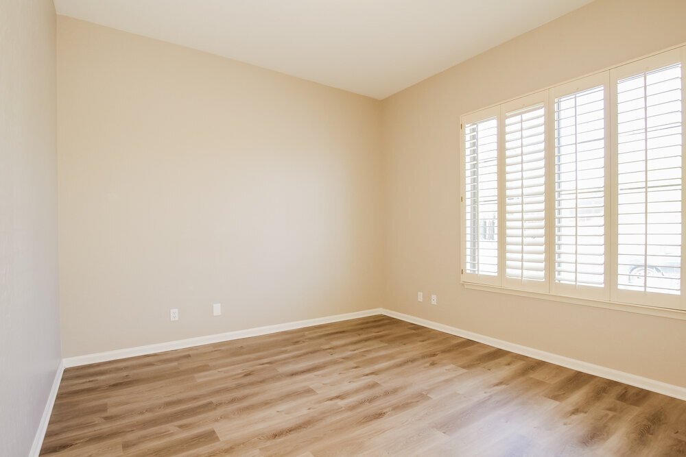 Building Photo - 17731 W Smt Dr