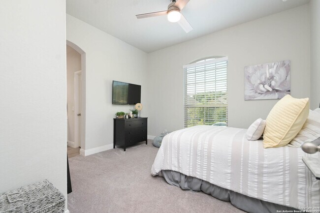 Building Photo - 446 Scenic Lullaby