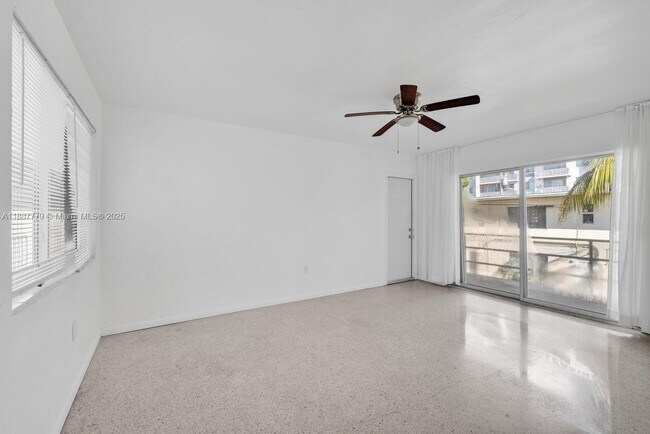 Building Photo - 501 NE 82nd Terrace