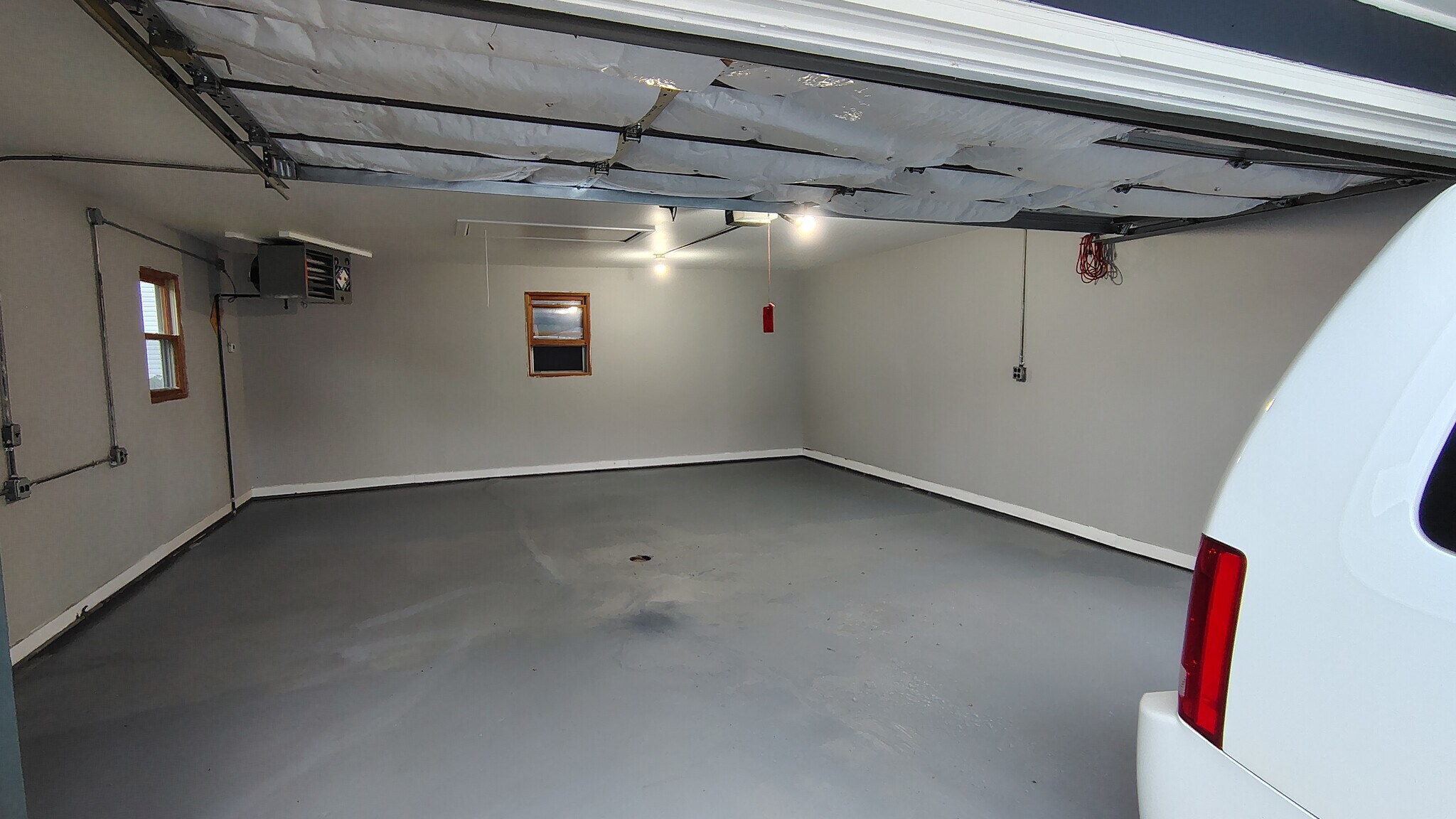 Building Photo - 390 Diane Dr