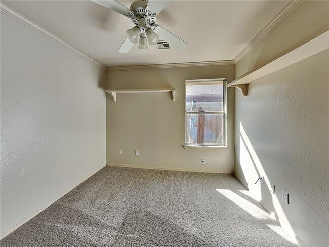 Building Photo - 10113 Carnie Cir