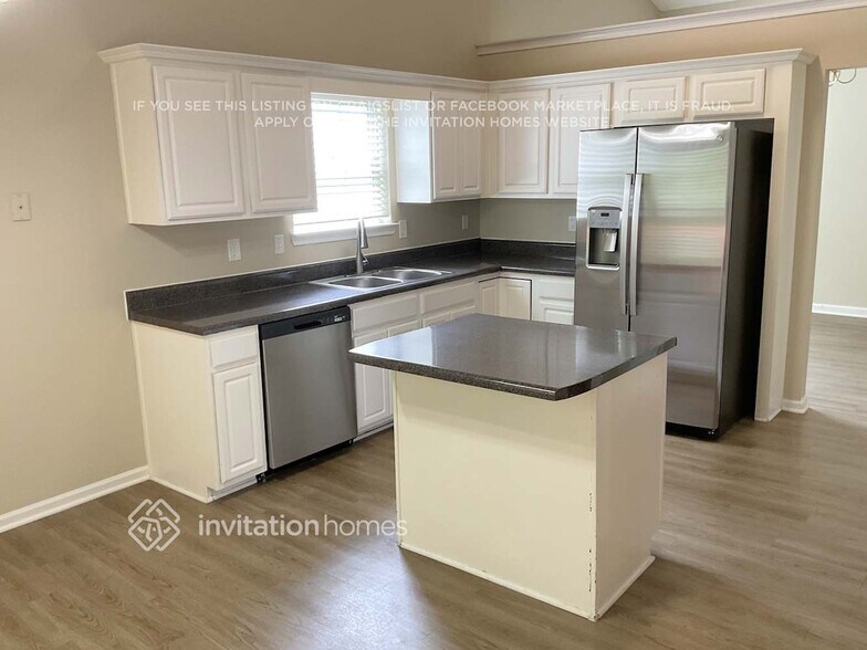 Building Photo - 9741 Silverstone Ct
