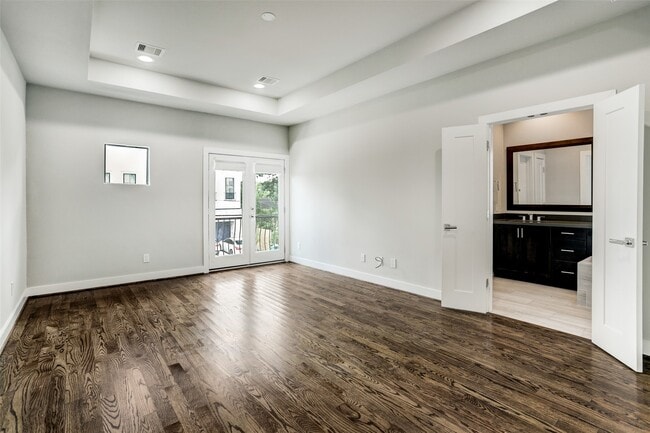 Building Photo - 1309 Laird St