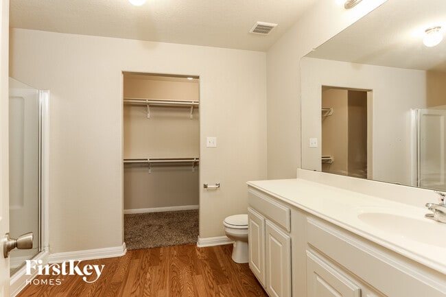 Building Photo - 11227 Pecan Canyon