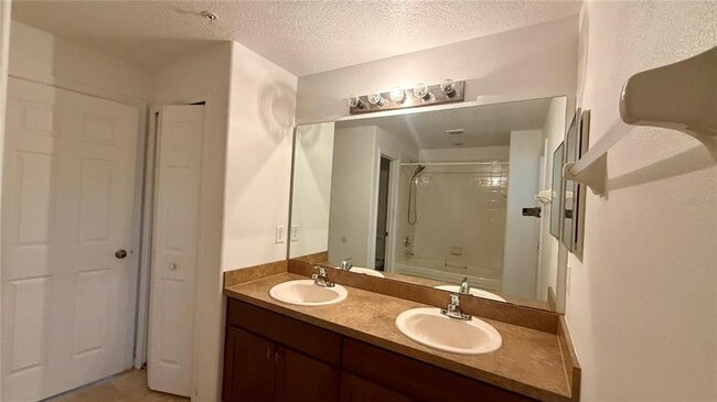 Building Photo - 2052 Cypress Bay Blvd