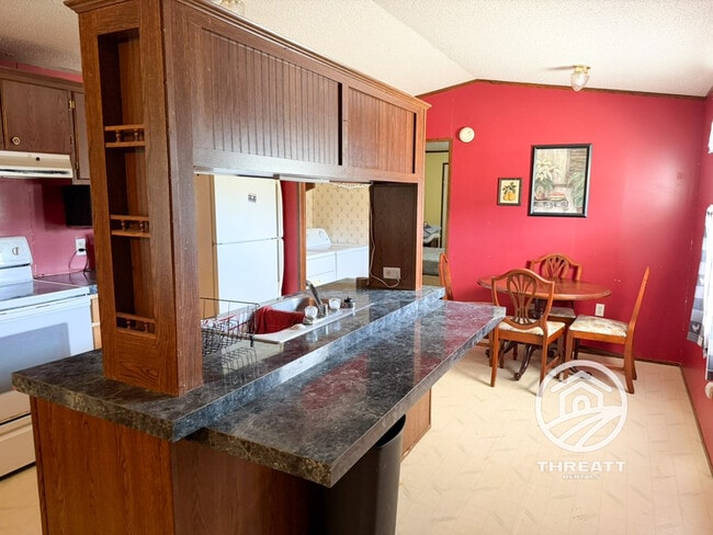 Building Photo - 1584 McCaskill Rd