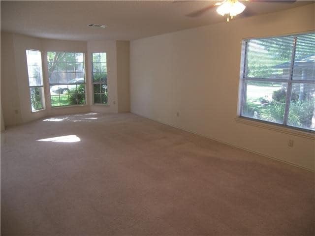 Building Photo - 8313 Columbia Falls Dr