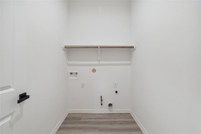 Building Photo - 9711 Champion Heavens Dr