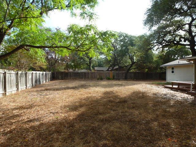 Building Photo - 8502 Slant Oak Dr