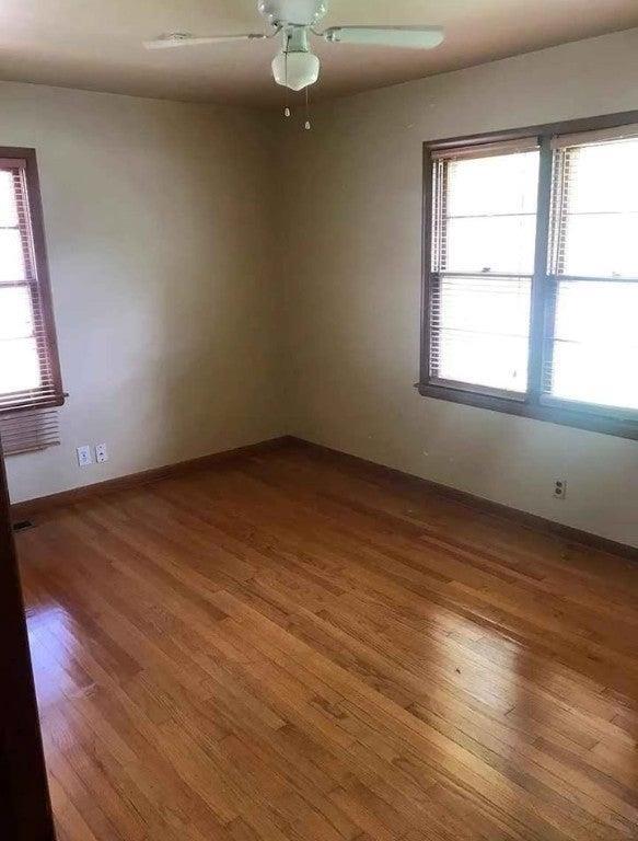 Building Photo - 1505 Huntington Way