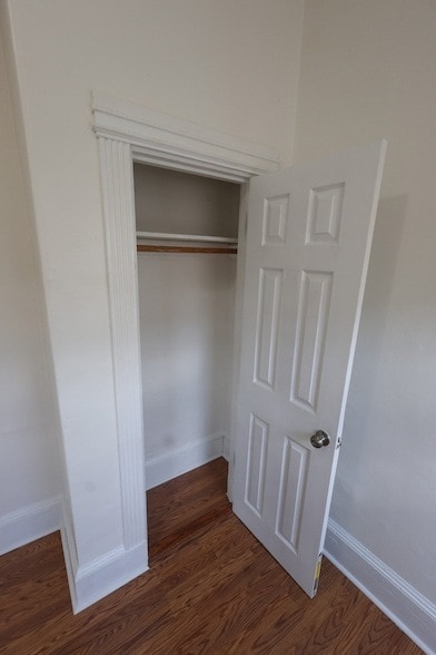 Building Photo - 421 Seaver St