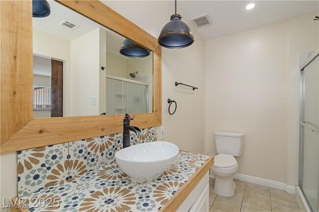 Building Photo - 7213 Lakeland Ct