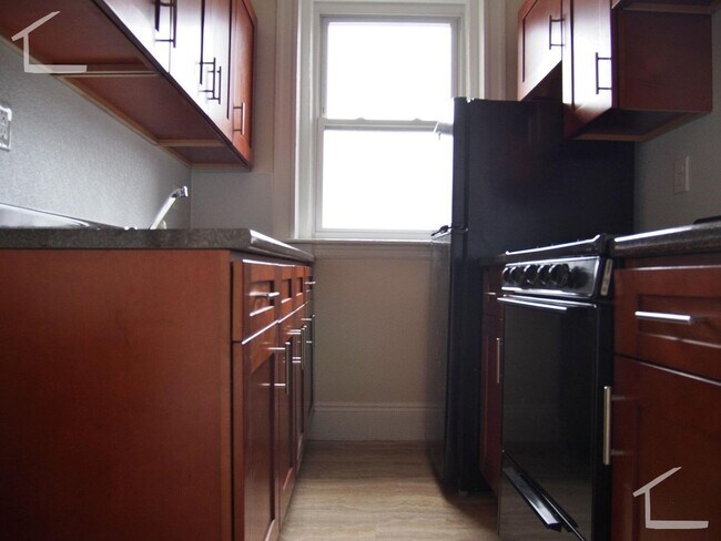 Building Photo - 1171 Boylston St
