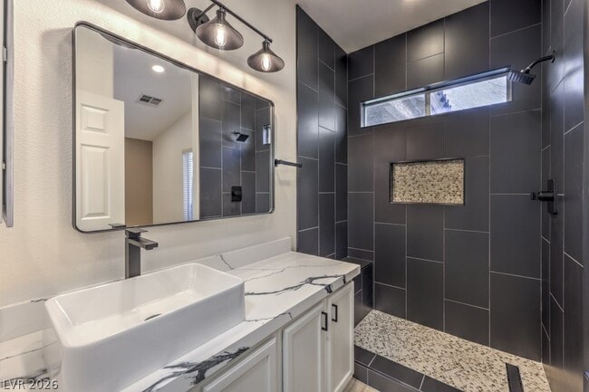 Building Photo - 3227 Velvet Rose St