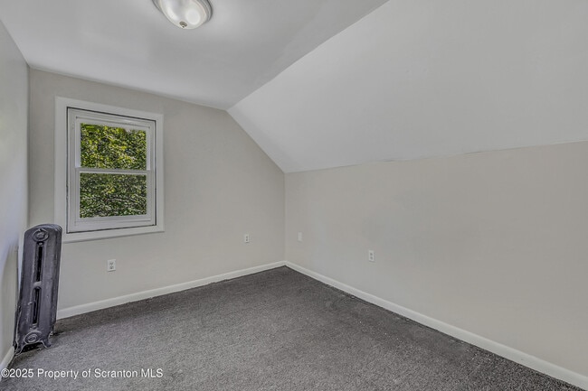 Building Photo - 514 Stipp Ct
