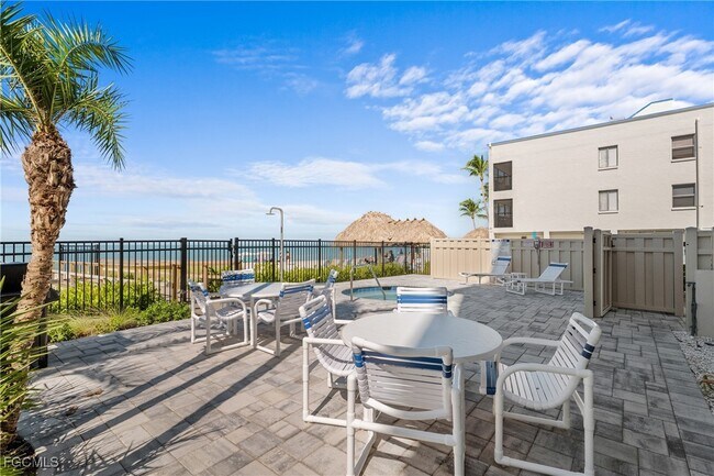 Building Photo - 9415 Gulf Shore Dr