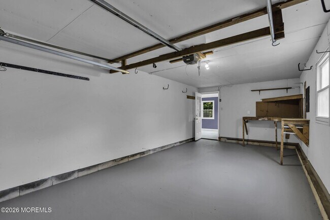 Building Photo - 102 Buckhorn Lake Ct