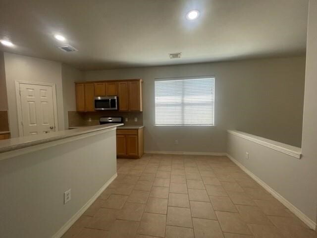 Building Photo - 4023 Jade Cove Ln