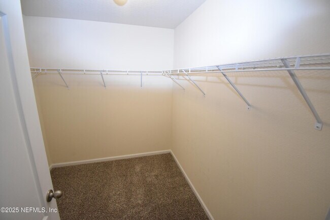 Building Photo - 70200 Roseapple Ct