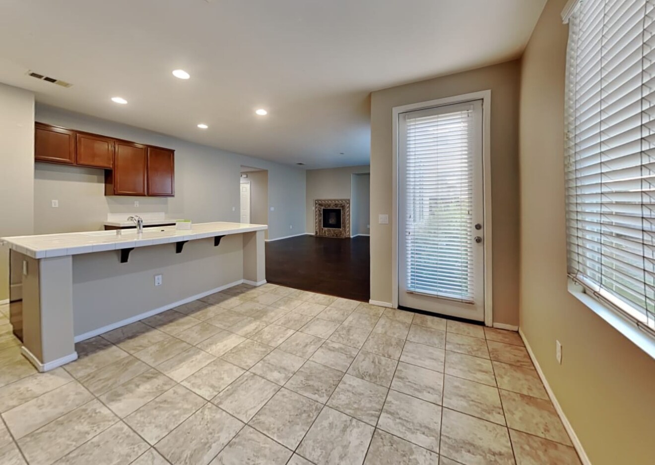 Building Photo - 9737 S 53rd Ave