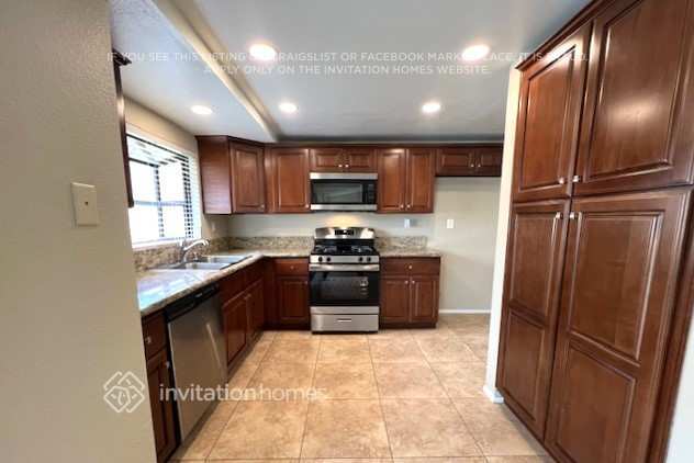 Building Photo - 2103 Bellwood Cir