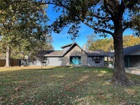 Building Photo - 146 Amelia Ln