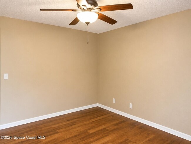 Building Photo - 2117 Patty Cir NE