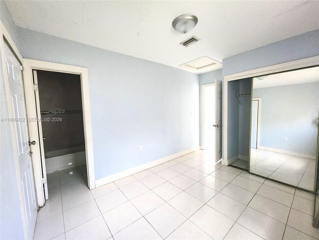 Building Photo - 2141 NW 91st St