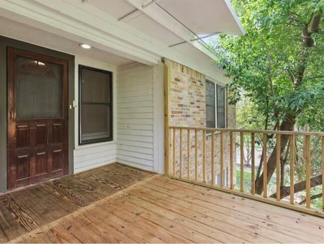 Building Photo - 4018 Garrott St
